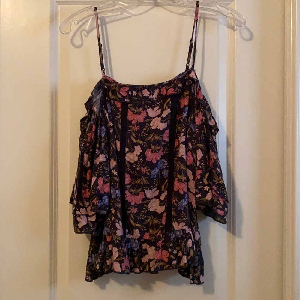 American eagle floral top